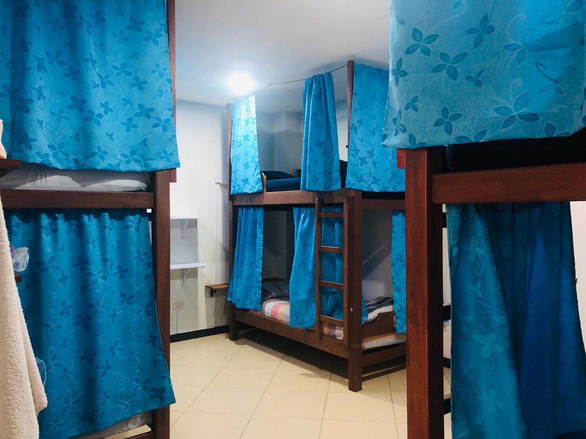 Lake View Hostel Guatape Exterior photo