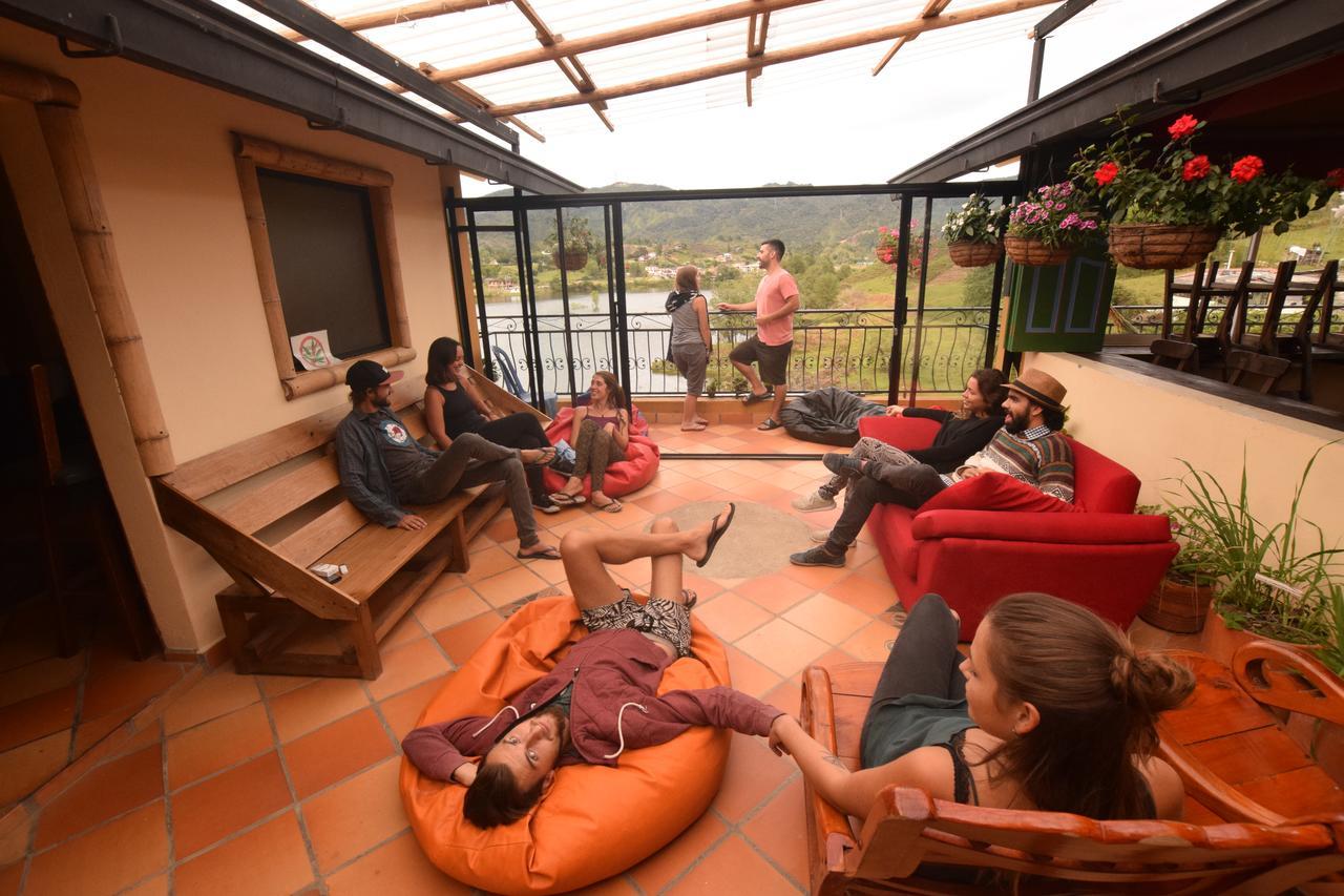 Lake View Hostel Guatape Exterior photo